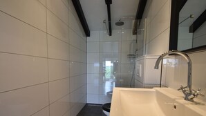 Apartment | Bathroom | Shower, towels - Mod Apartment in Burgerbrug Netherlands With Private Terrace (Burgerbrug)