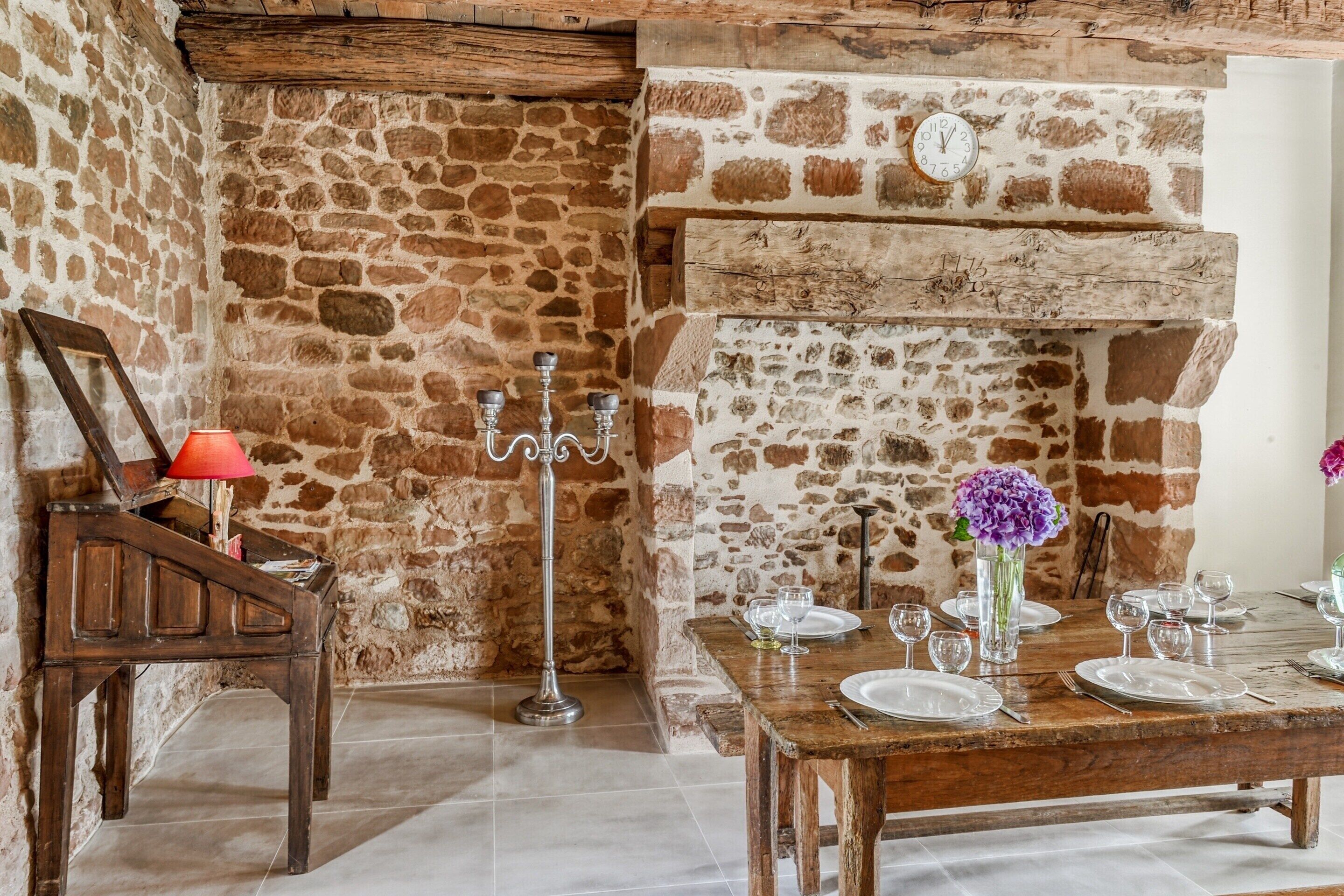 House | Dining