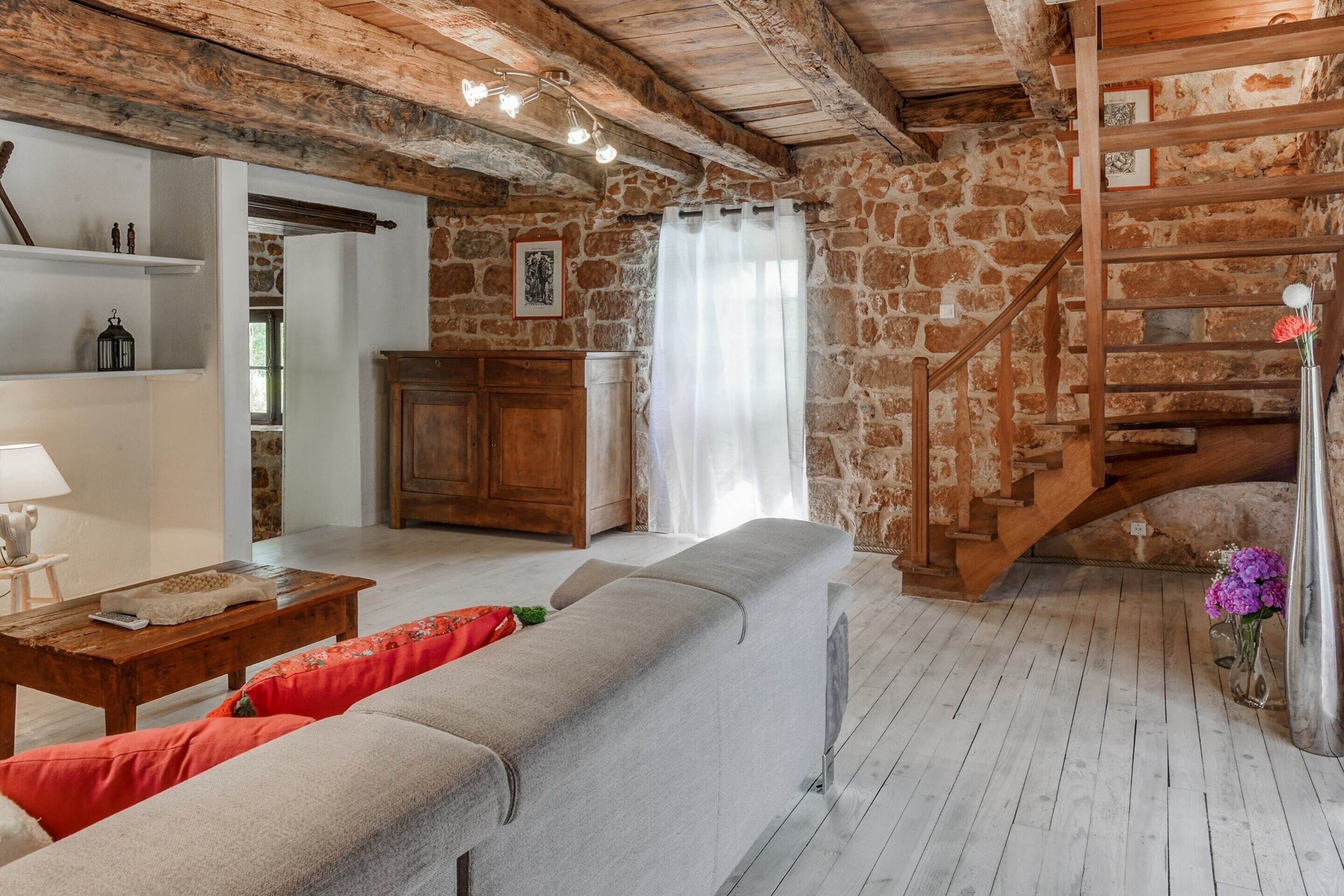 Nhà | Phòng khách