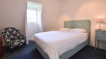 Rumah | 8 kamar tidur dan dilengkapi dengan perabotan berbeda-beda