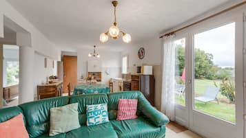 House | Living room