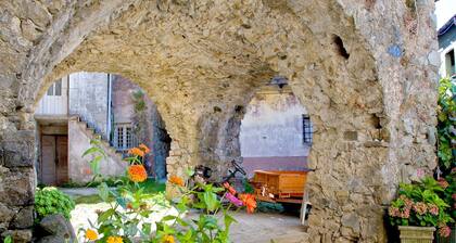 Apartment in Rio Near Roman Bridge