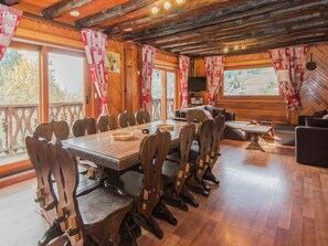 Dining - Pleasing Holiday Home in Les Gets Near Ski Area (Les Gets)