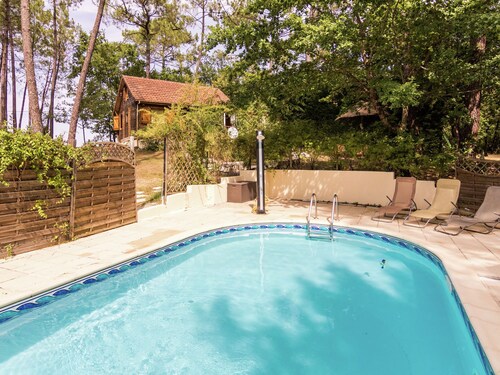 Gorgeous Chalet in Carsac-de-gurson With Private Pool
