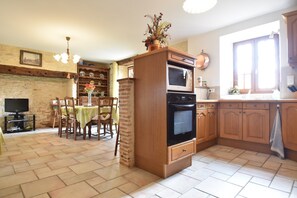 Private kitchen - Spacious Holiday Home With Private Pool (Uzech)