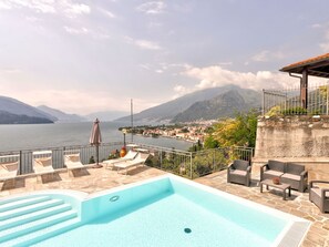 House | Pool | Outdoor pool - Belvilla by OYO Romantica (Gravedona)