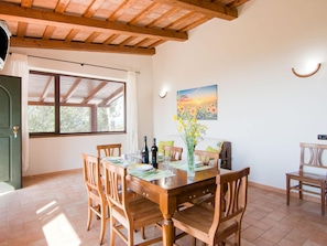House | Dining