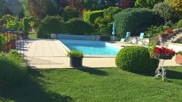 House | Pool