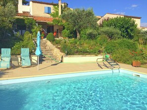 Exterior - Verdon Views: Pool & Terrace (Montagnac-Montpezat)