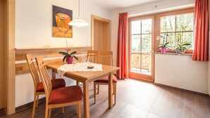 Dining - Sunlit Mansion with Garden near Ski Area in Söll (Soell)
