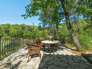 Balcony - 18th Century, Cosy Middle House in Barjols (Barjols)