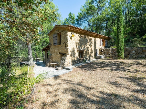 Exterior - 18th Century, Cosy Middle House in Barjols (Barjols)