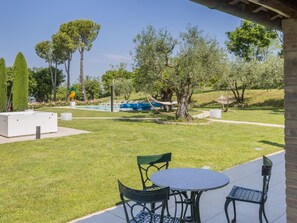 Villa | Restaurantes