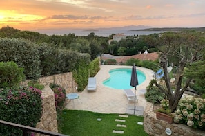 Villa | Pool | Indoor pool, outdoor pool - Mediterranean Villa of Liscia di Vacca (Arzachena)