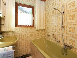 Towels - Ravishing Chalet near Westendorf Tyrol & Ski Area (Westendorf)
