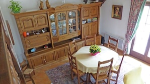 Dining - Vintage Holiday Home in Cotignac With Heated Private Pool (Cotignac)