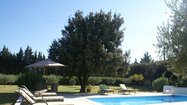 Villa | Pool | Outdoor pool - Stunning Villa in Sorgues With Swimming Pool (Sorgues)