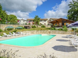 Exterior - Classy Farmhouse in Pupaggi With Barbecue (Sellano)