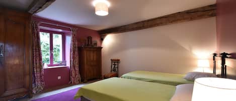 3 bedrooms, individually furnished