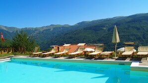 Unclassified image, 2 of 36, button - Holiday Home in Cutiagliano With Pool, Terrace, Garden, BBQ (Abetone Cutigliano)