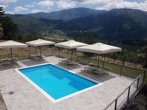 House | Pool | Outdoor pool - Agriturismo Poggio di Montepescoli - Il Forno (Pelago)