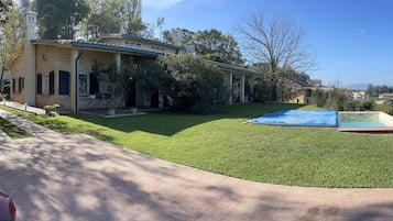 Biệt thự | Hồ bơi | Hồ bơi trong nhà, hồ bơi ngoài trời