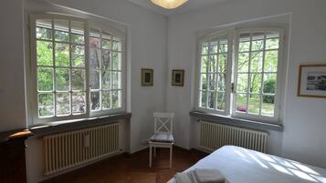 Villa | 5 chambres, ameublement personnalisé, fer et planche à repasser