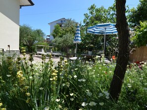 Apartment | Garden - Apartment in Gatteo Mare Near Beach (Gatteo)