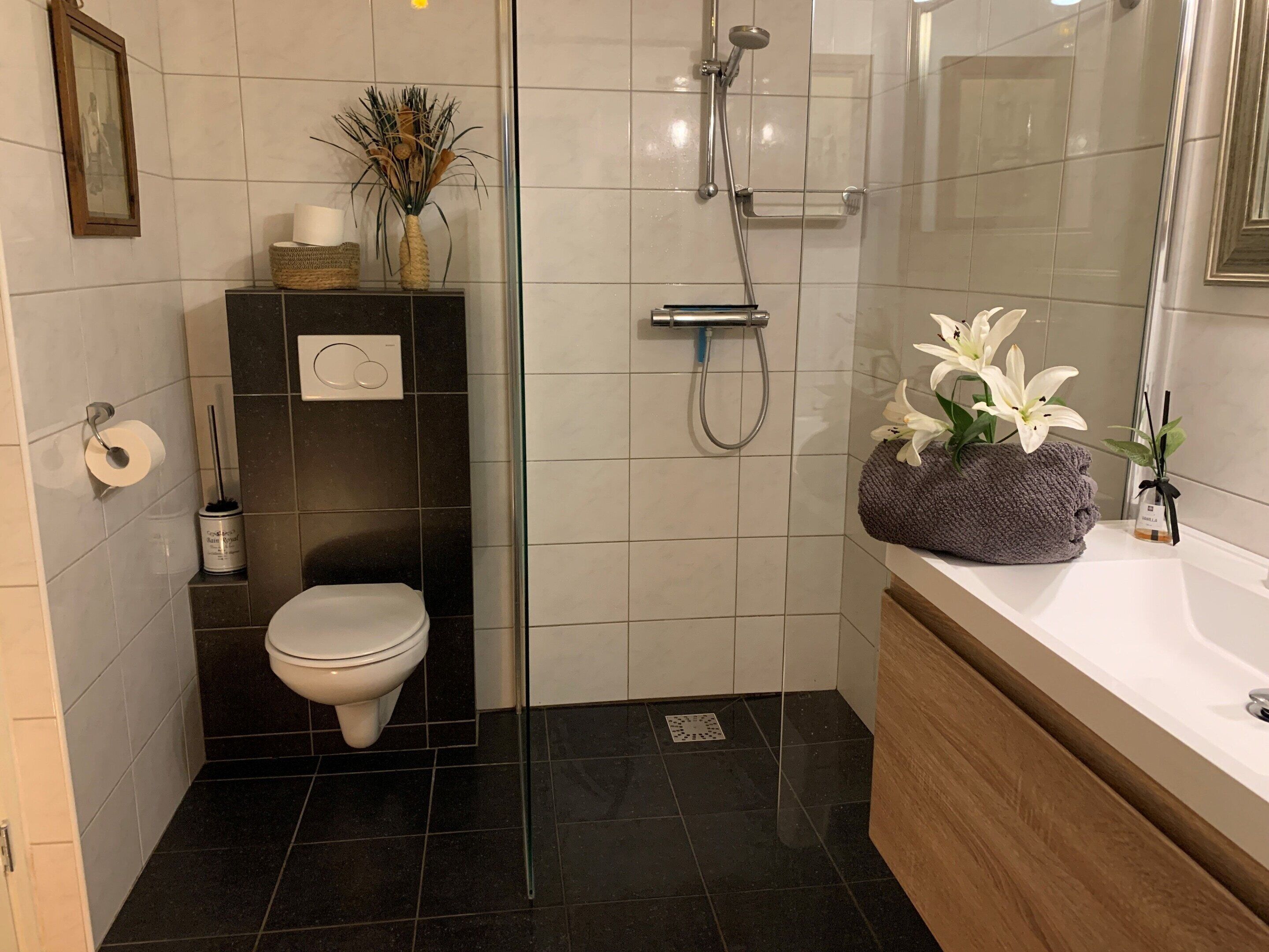 Vila | Kamar mandi | Bathtub dan pengering rambut
