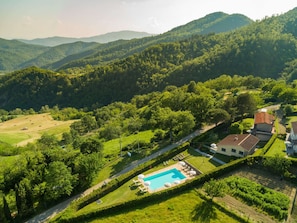 Chaumière | Piscine | Piscine extérieure