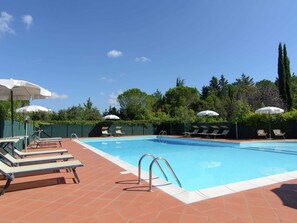 House | Pool