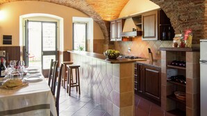 Unclassified image, 3 of 45, button - Spacious Farmhouse With Pool (Arezzo)