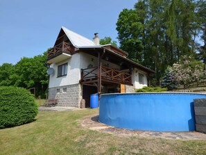 Exterior - House With the Pool and Fenced Garden, Great View at Trosky Castle (Ktová)