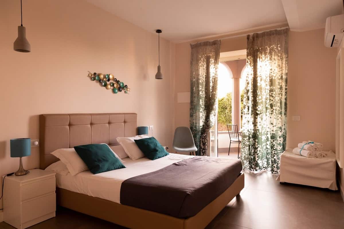 Doppia Basic | 1 camera, biancheria da letto di alta qualità, copriletto in piuma