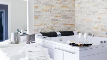 Free toiletries, hair dryer, bathrobes, slippers