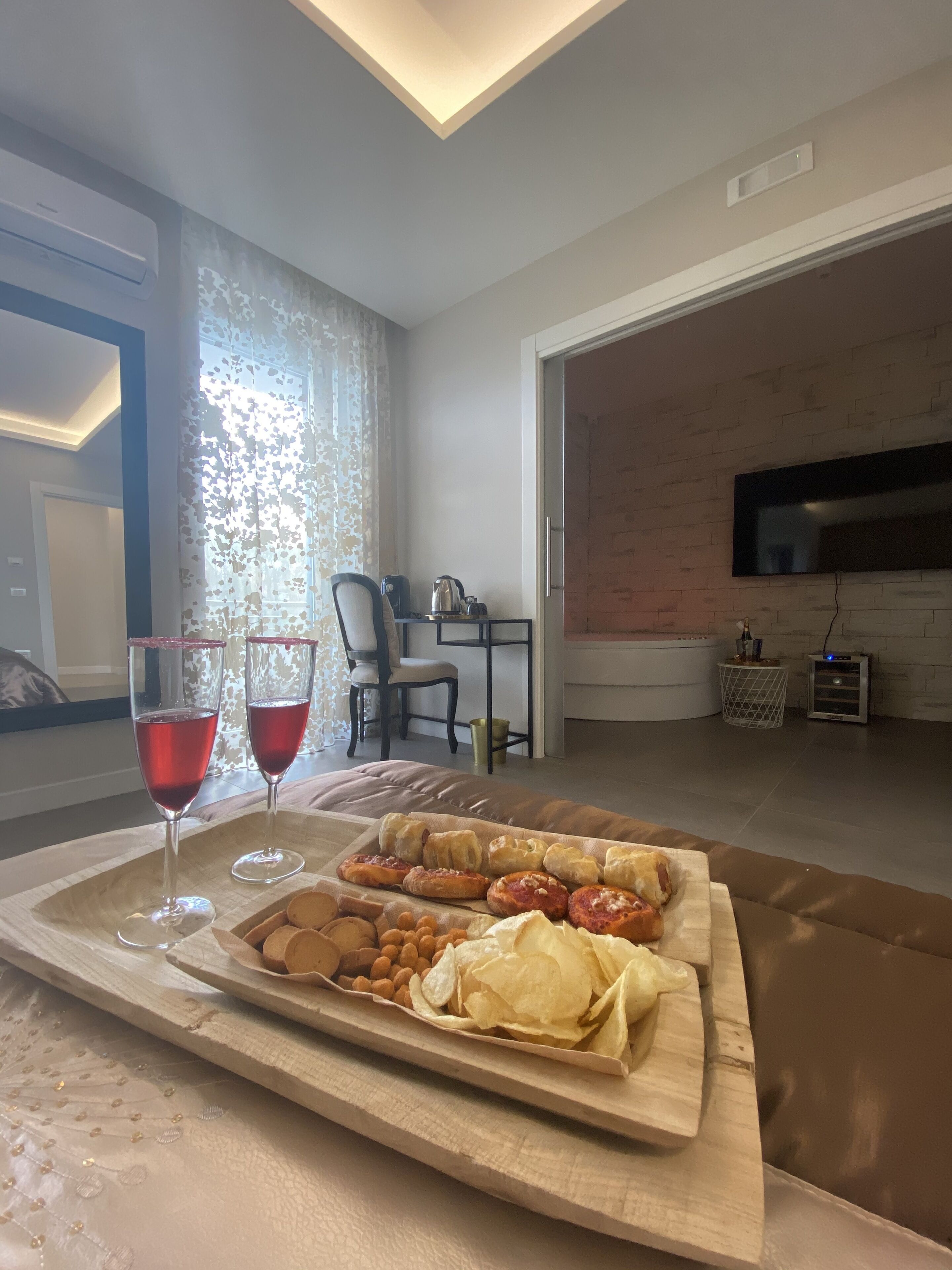 Suite Deluxe | Pasti in camera