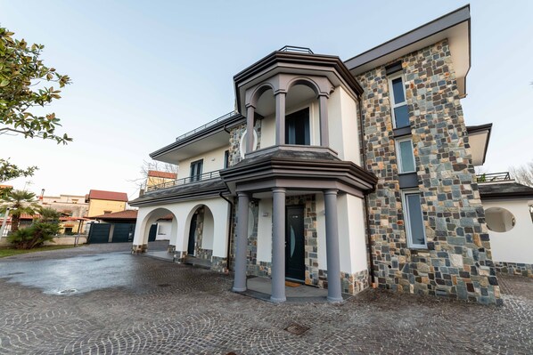Exterior - 8 Rooms Hotel (Naples)