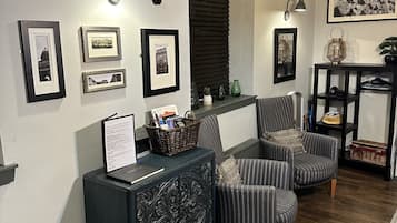 Superior Studio, Ensuite, City View | 1 bedroom