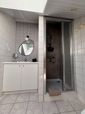 House | Bathroom - Family Home in Sourbrodt (Waimes)