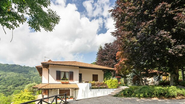 Exterior - Spacious Holiday Home in Gignese With Garden (Gignese)