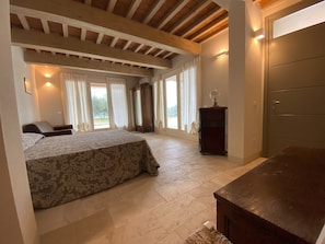 House | 6 bedrooms, individually furnished, bed sheets - Tuscan Farm Home Retreat (Chianni)