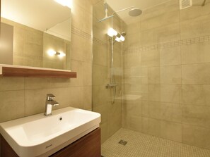 Ferienhaus | Badezimmer