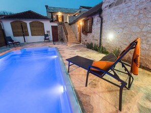 Maison | Piscine | Piscine intérieure, piscine extérieure