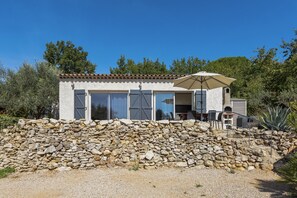 Exterior - Holiday Home in Brignoles With Private Pool (Brignoles)
