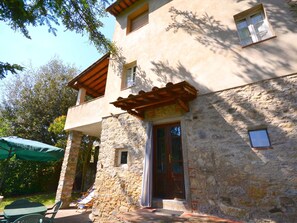 Cottage | Exterior - Cottage in Convalle With Terrace (Pescaglia)