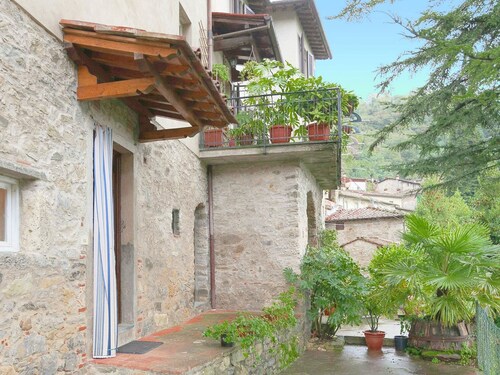 Cottage in Convalle With Terrace