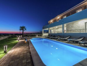 Villa | Pool | Outdoor pool
