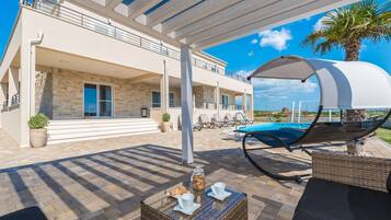 Villa | Property amenity