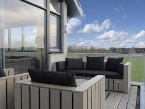 House | Exterior - Lovely Holiday Home in Stavoren near Frisian Lakes (Stavoren)