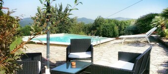 Villa in Sasso Pisano Wuith Garden